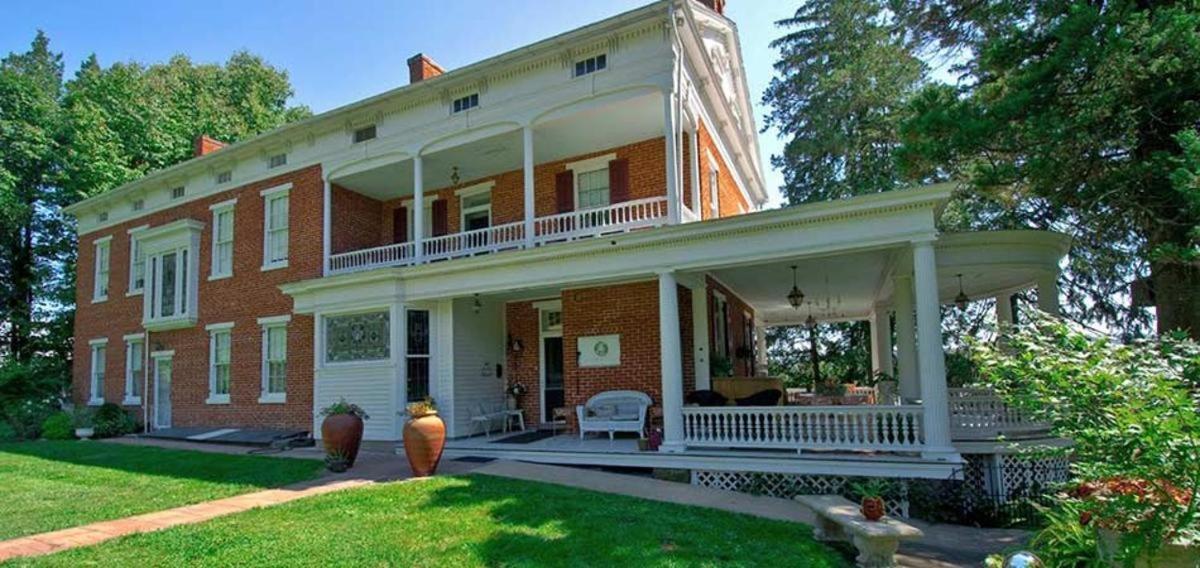 Bed and Breakfast The Emig Mansion York Esterno foto